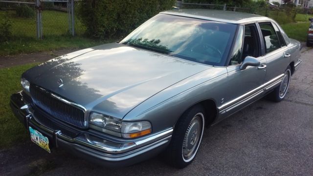 1993 Buick Park Avenue Ultra Sedan 4-Door 3.8L 1993 Buick Park Avenue