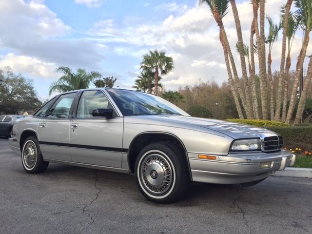 1993 Buick Regal CUSTOM - photo 2