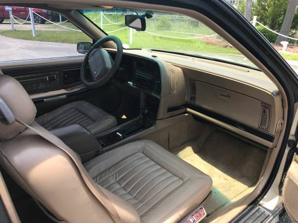 1993 Buick Riviera - photo 11