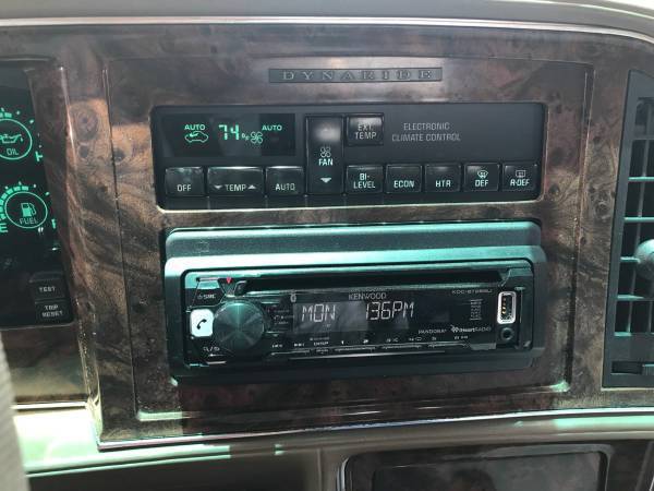 1993 Buick Riviera - photo 13