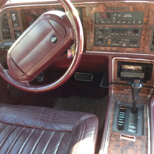 1993 Buick Riviera - photo 4