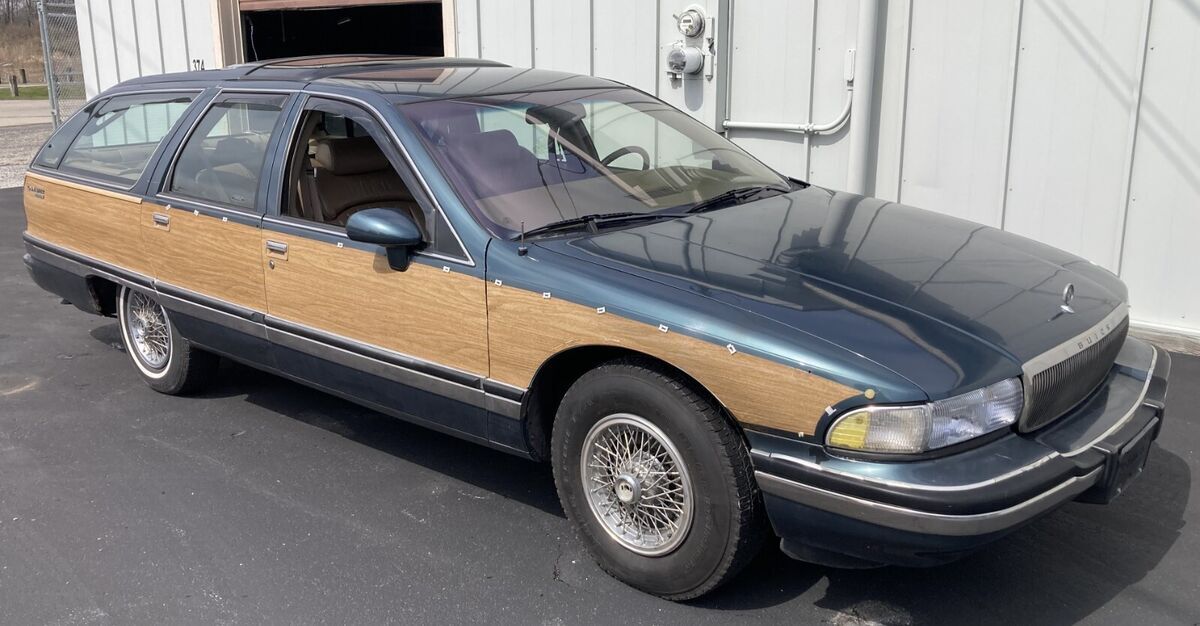 1993 Buick Roadmaster - photo 2