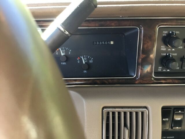 1993 Buick Roadmaster Estate wagon - photo 10