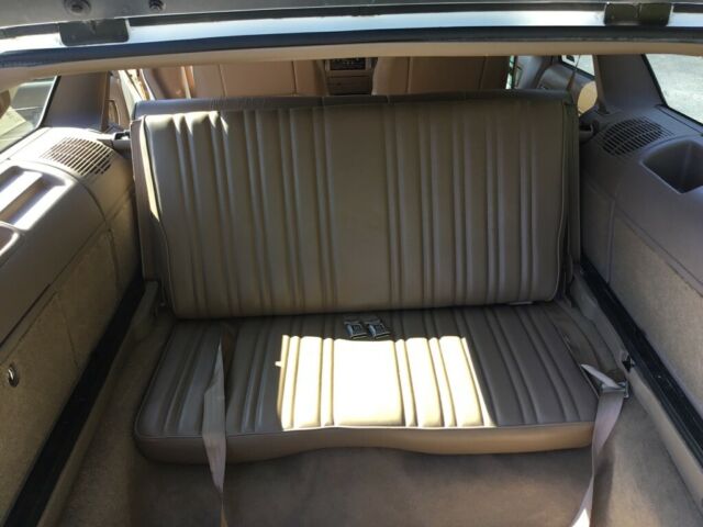 1993 Buick Roadmaster Estate wagon - photo 9
