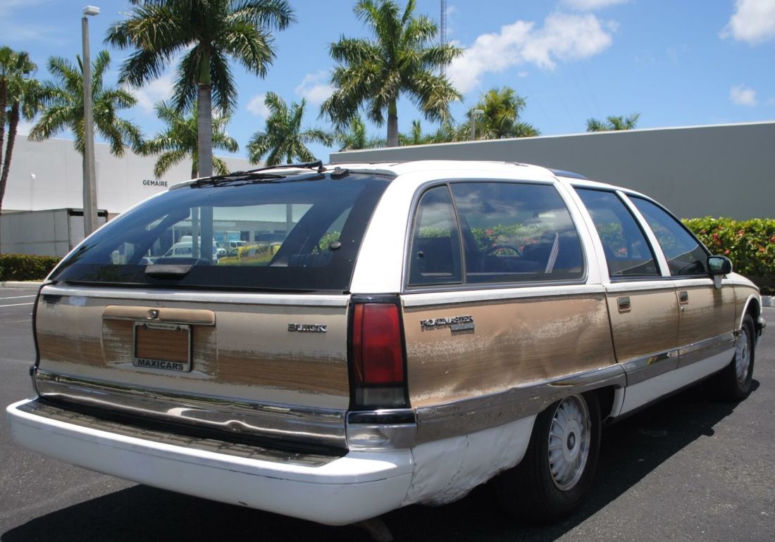1993 Buick Roadmaster Estate Wagon - photo 6