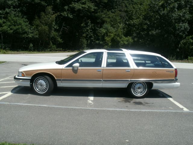 1993 Buick Roadmaster Estate Wagon Wagon 4-Door - photo 3
