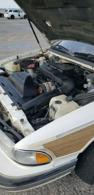 1993 Buick Roadmaster Estate Wagon - photo 6
