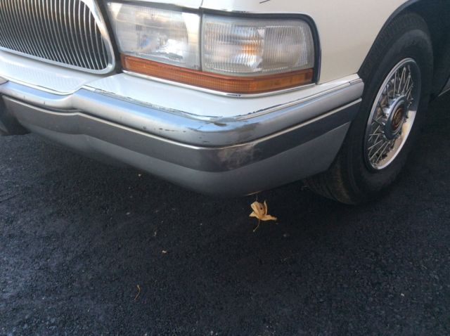 1993 Buick Roadmaster - photo 11