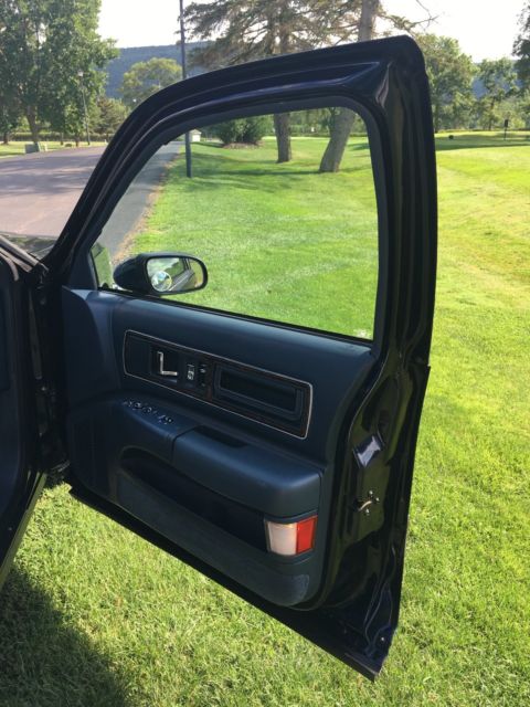1993 Buick Roadmaster - photo 11