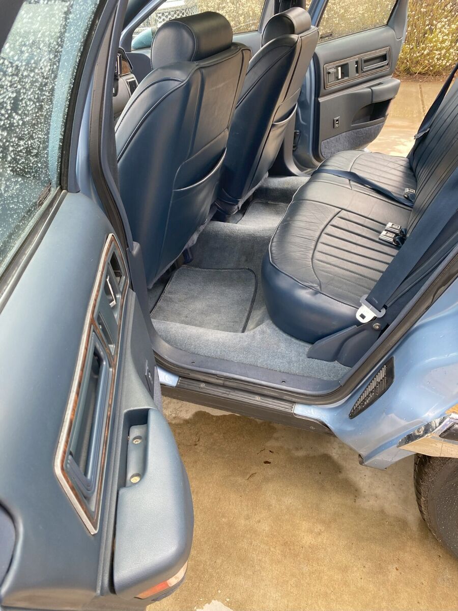 1993 Buick Roadmaster - photo 10
