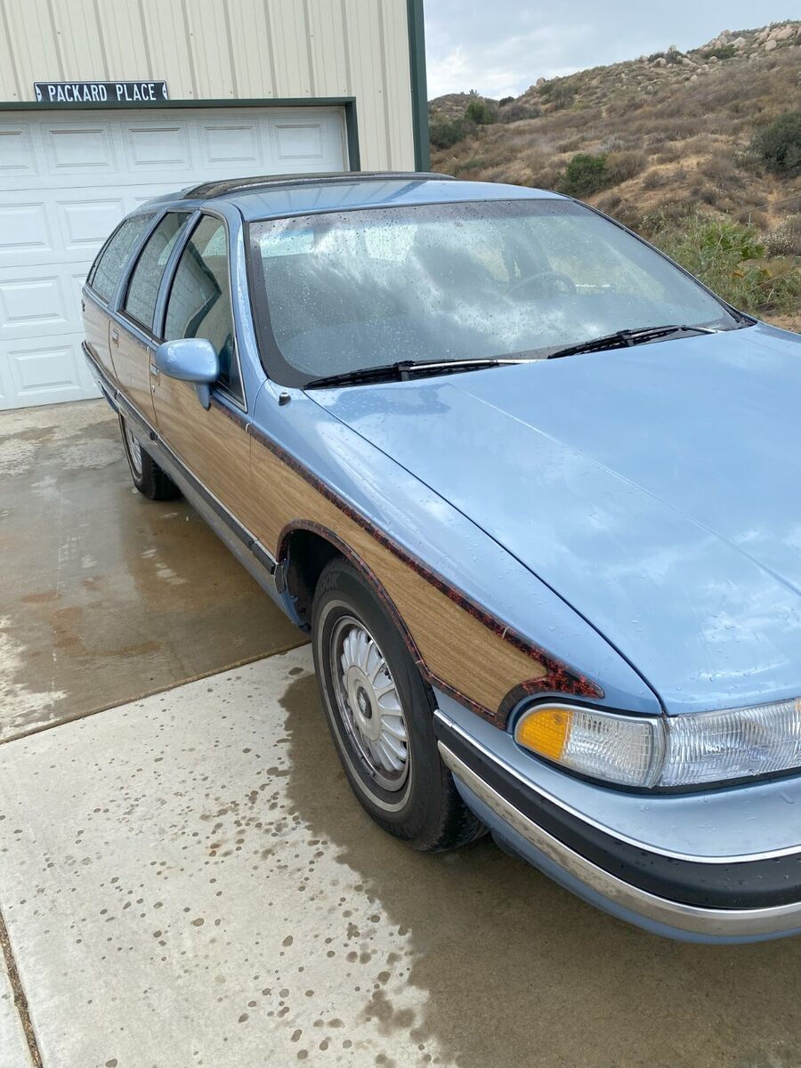 1993 Buick Roadmaster - photo 4