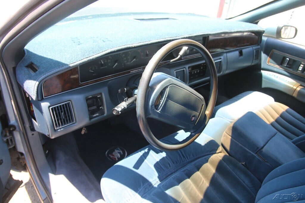 1993 Buick Roadmaster - photo 12