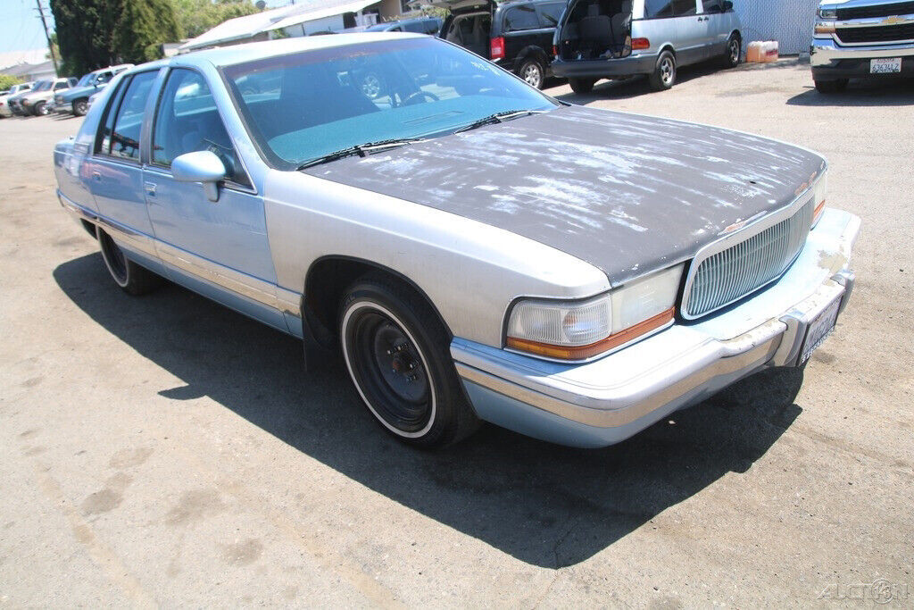 1993 Buick Roadmaster - photo 8