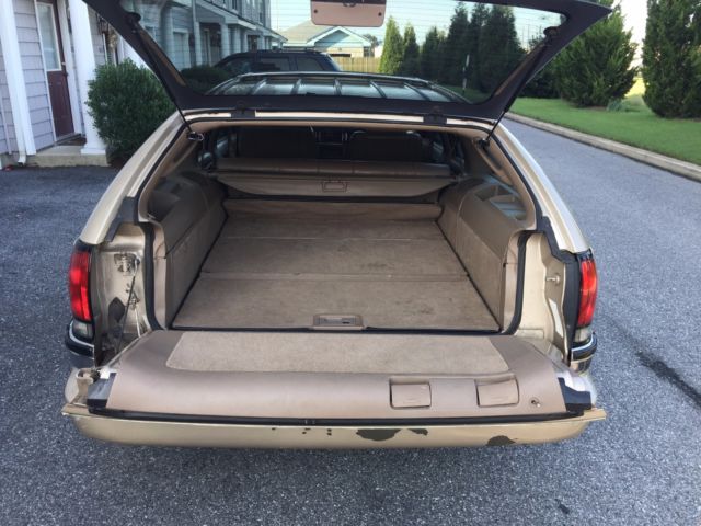 1993 Buick Roadmaster ESTATE - photo 7