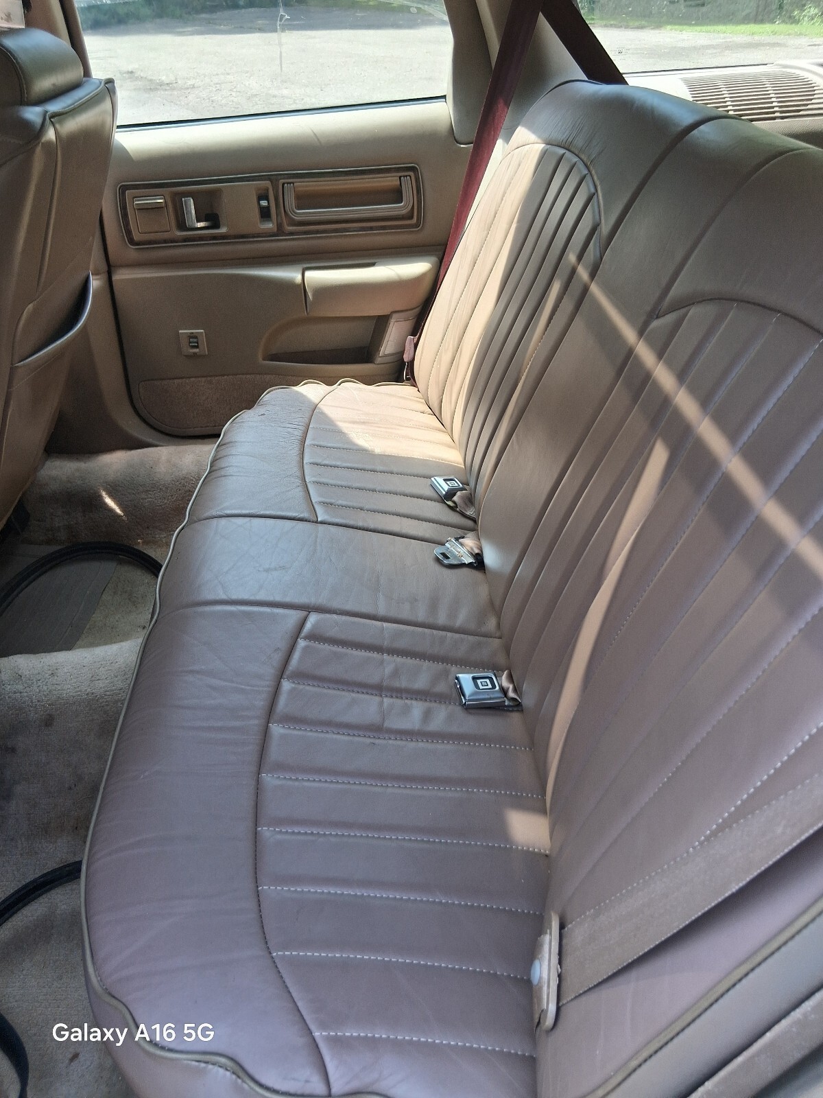 1993 Buick Roadmaster ESTATE - photo 10