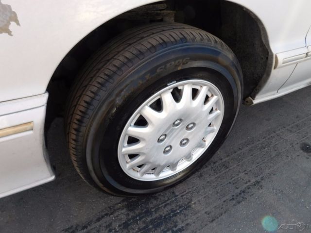 1993 Buick Skylark Custom - photo 10