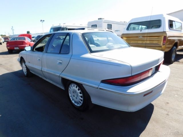 1993 Buick Skylark Custom - photo 3