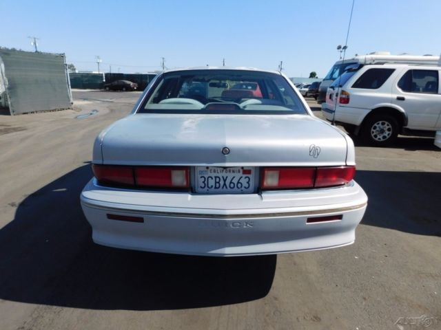 1993 Buick Skylark Custom - photo 4