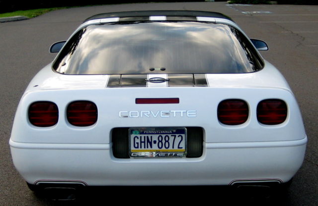 1993 Chevrolet Corvette C-4 Targa Coupe - photo 8