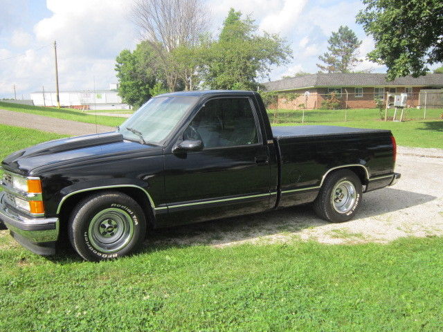 1993 C10 CHEVY TRUCK SHORT BED "LOADED" 1993 Chevrolet C-10 yes/