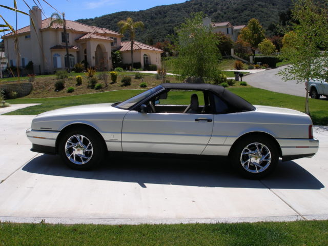 1993 Cadillac Allante - photo 11