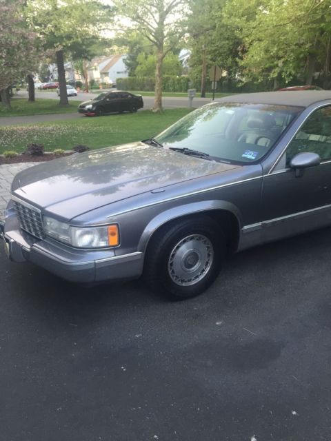 1993 Cadillac Fleetwood - photo 9