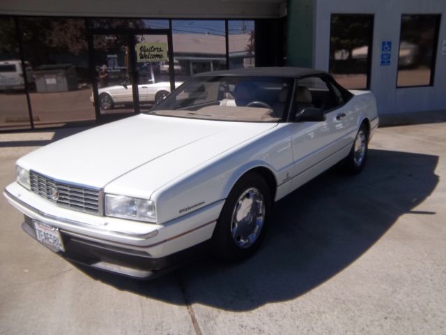 1993 Cadillac Allante - photo 2