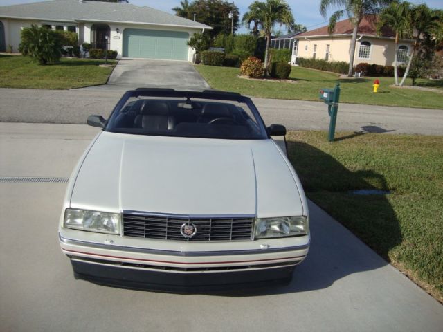 1993 Cadillac Allante 120000 miles Excellent condition Owned since 1993 - photo 4