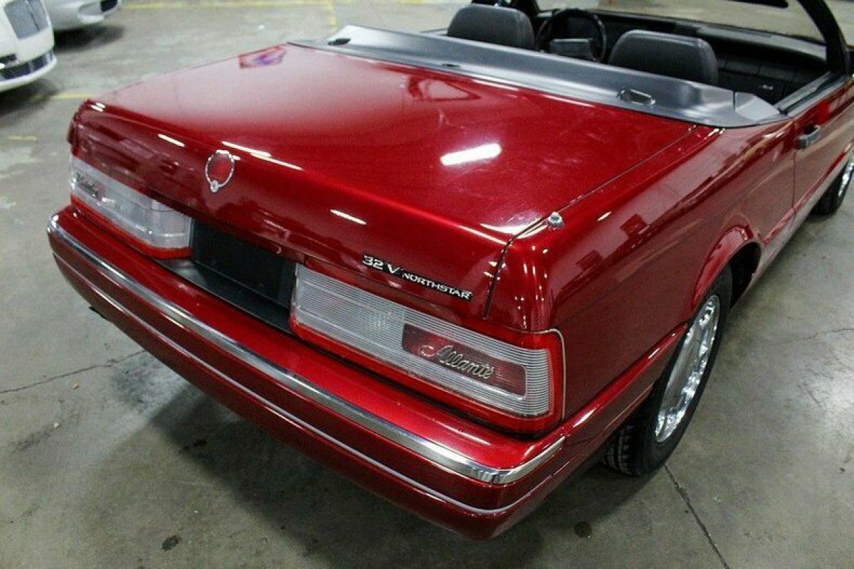 1993 Cadillac Allante - photo 11