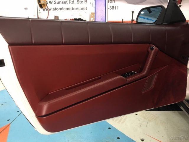 1993 Cadillac Allante Coupe - photo 12