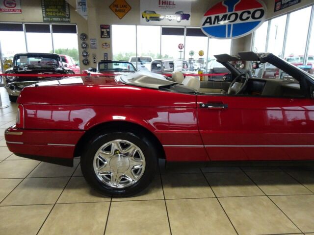 1993 Cadillac Allante Convertible - photo 10