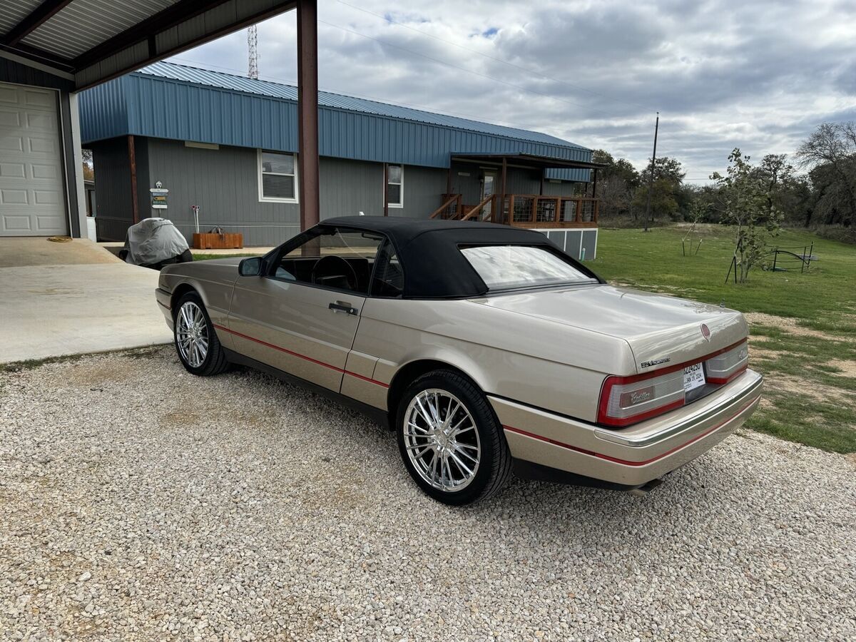 1993 Cadillac Allante - photo 3