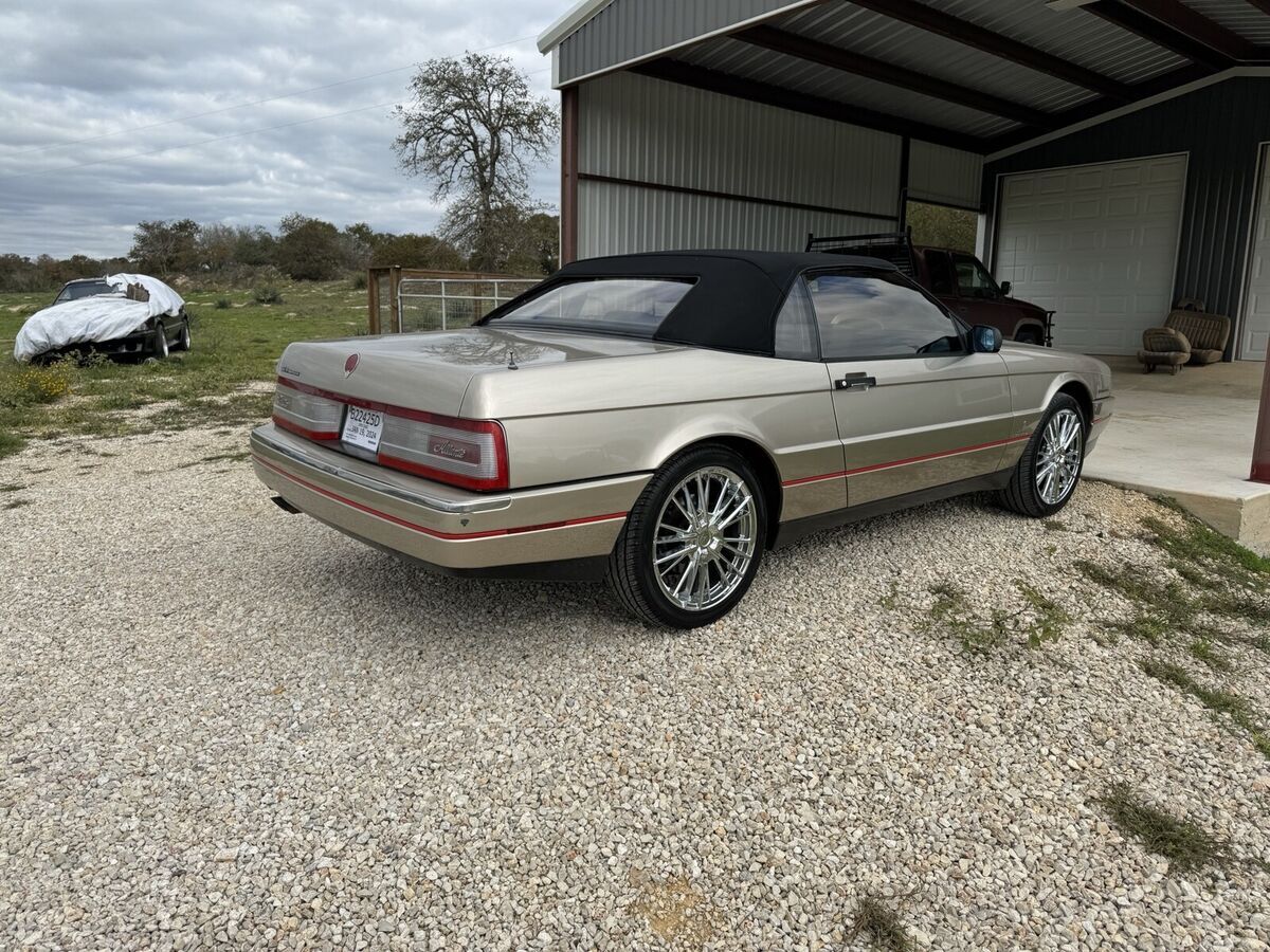 1993 Cadillac Allante - photo 4