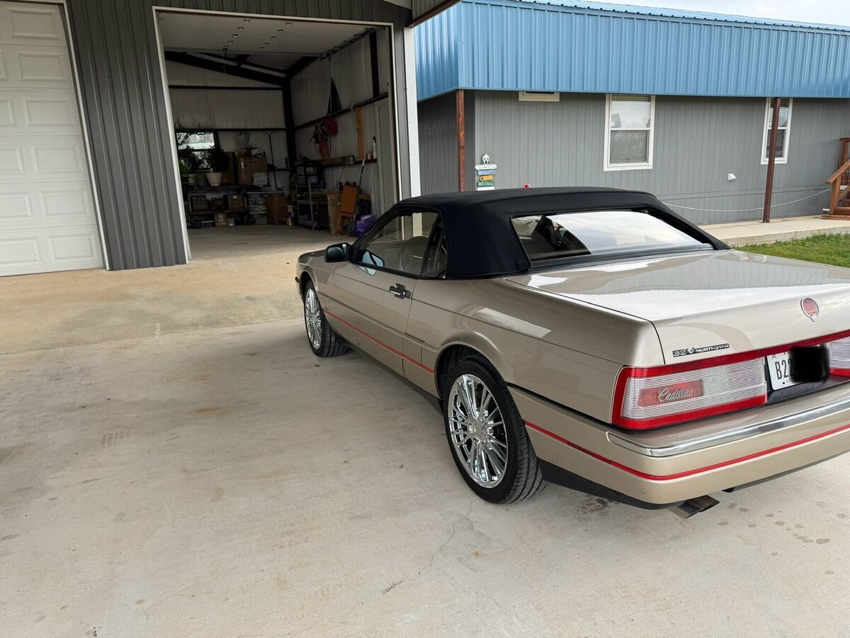 1993 Cadillac Allante - photo 6