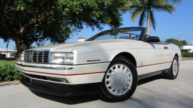1993 CADILLAC ALLANTE CONVERTIBLE, DIGITAL CLUSTER, AMAZING INSIDE AND OUT, WOW! 1993 Cadillac Allante 2Dr