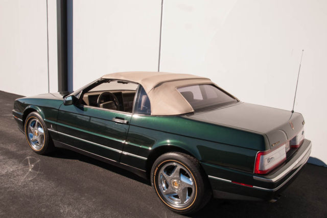 1993 Cadillac Allante Convertible - photo 9