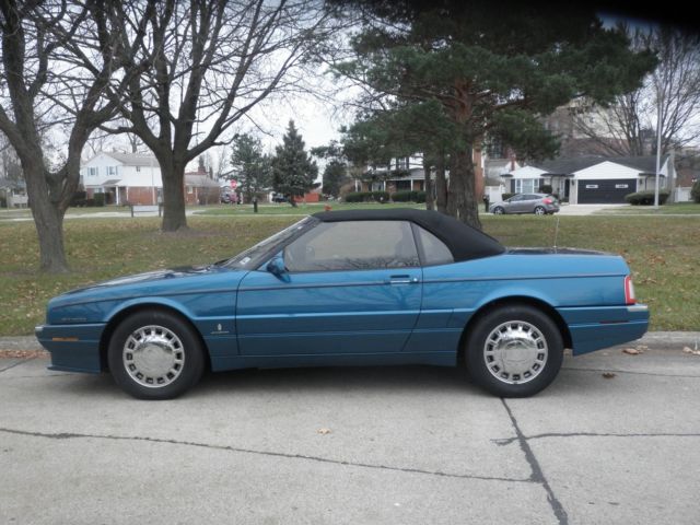 1993 Cadillac Allante - photo 2