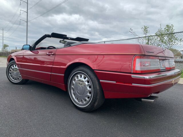 1993 Cadillac Allante - photo 2