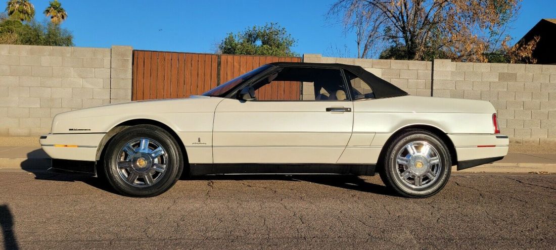 1993 Cadillac Allante - photo 3