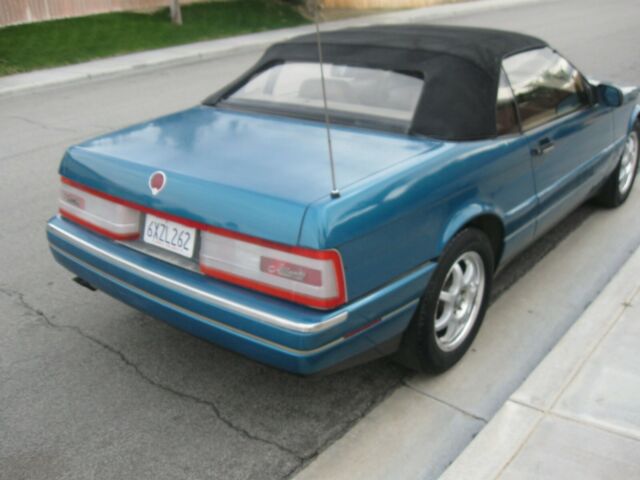 1993 Cadillac Allante ALLANTE CONVERTIBLE - photo 2