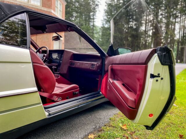 1993 Cadillac Allante - photo 10