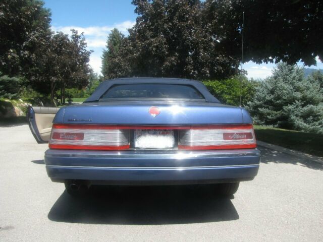 1993 Cadillac Allante - photo 3
