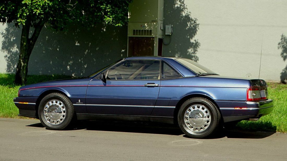 1993 Cadillac Allante RAODSTER - photo 2