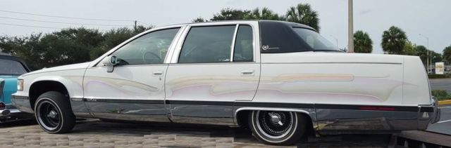 1993 Cadillac Brougham - photo 11