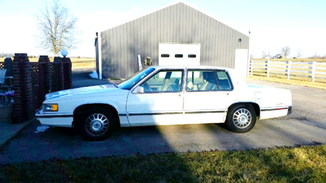1993 Cadillac Dedan Deville Touring Edition - Vintage - Immaculate 1993 Cadillac DeVille