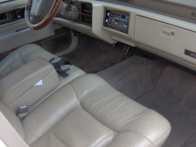 1993 Cadillac DeVille - photo 7