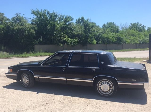 1993 Cadillac Deville 127K miles $2000 obo 1993 Cadillac DeVille