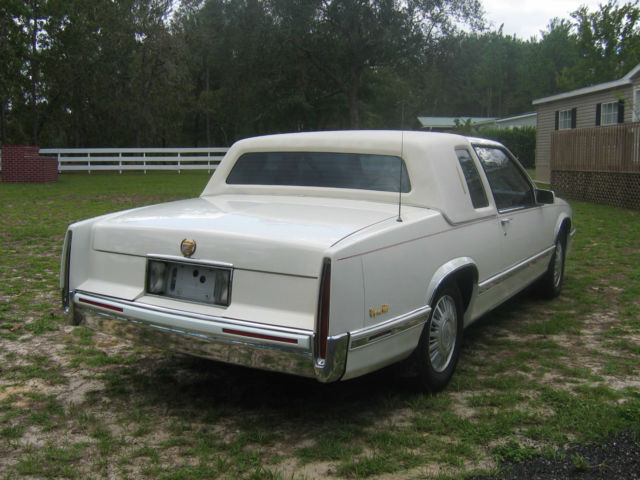 1993 Cadillac DeVille - photo 2
