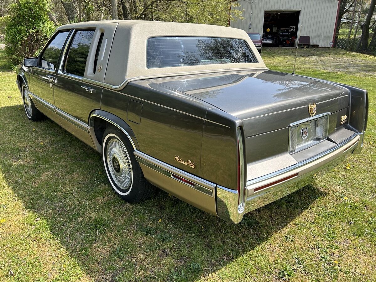 1993 Cadillac DeVille - photo 3