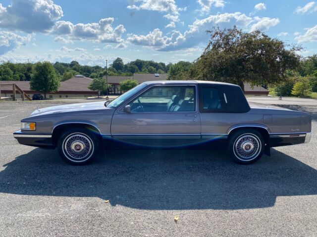1993 Cadillac DeVille - photo 10